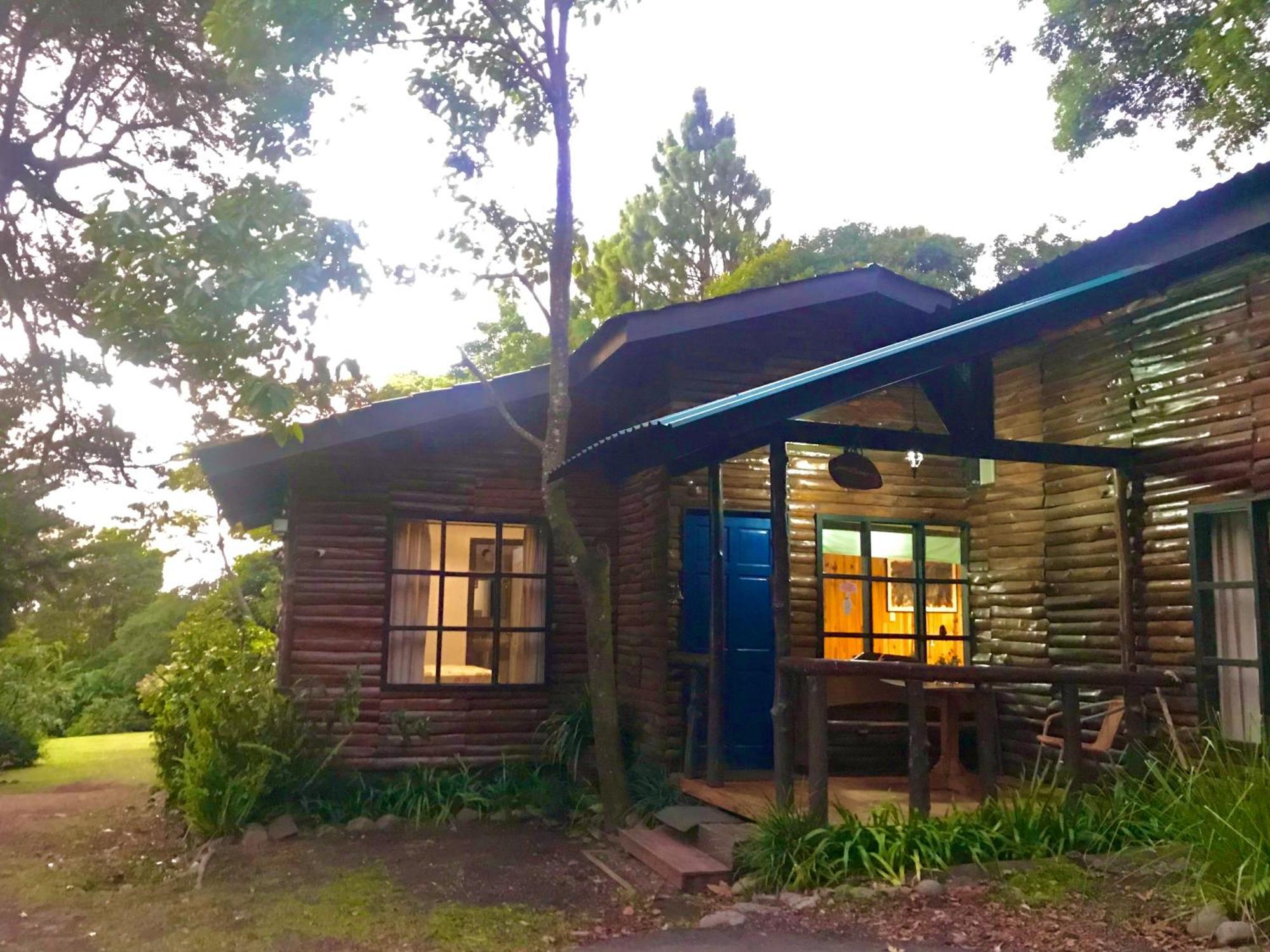 Yerbabuena Lodge Monteverde Phòng bức ảnh